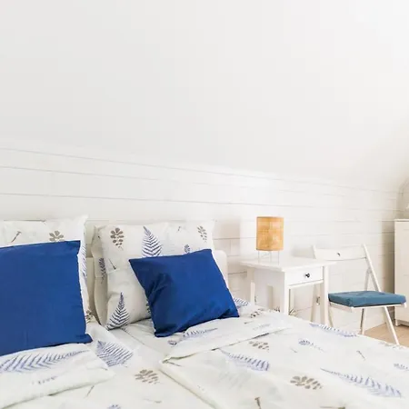 Appartement Tesknoty 10