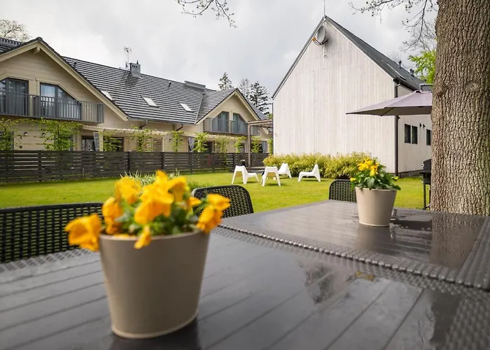 公寓 Tesknoty 10 *