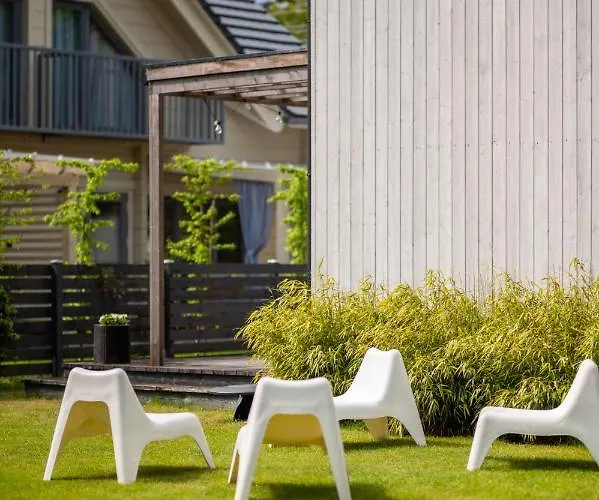 Tesknoty 10 公寓 Dziwnów